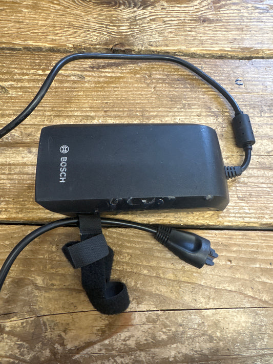 Bosch 4A Standard Charger (Classic / Active / Performance Line) - Used, Scuffed Casing
