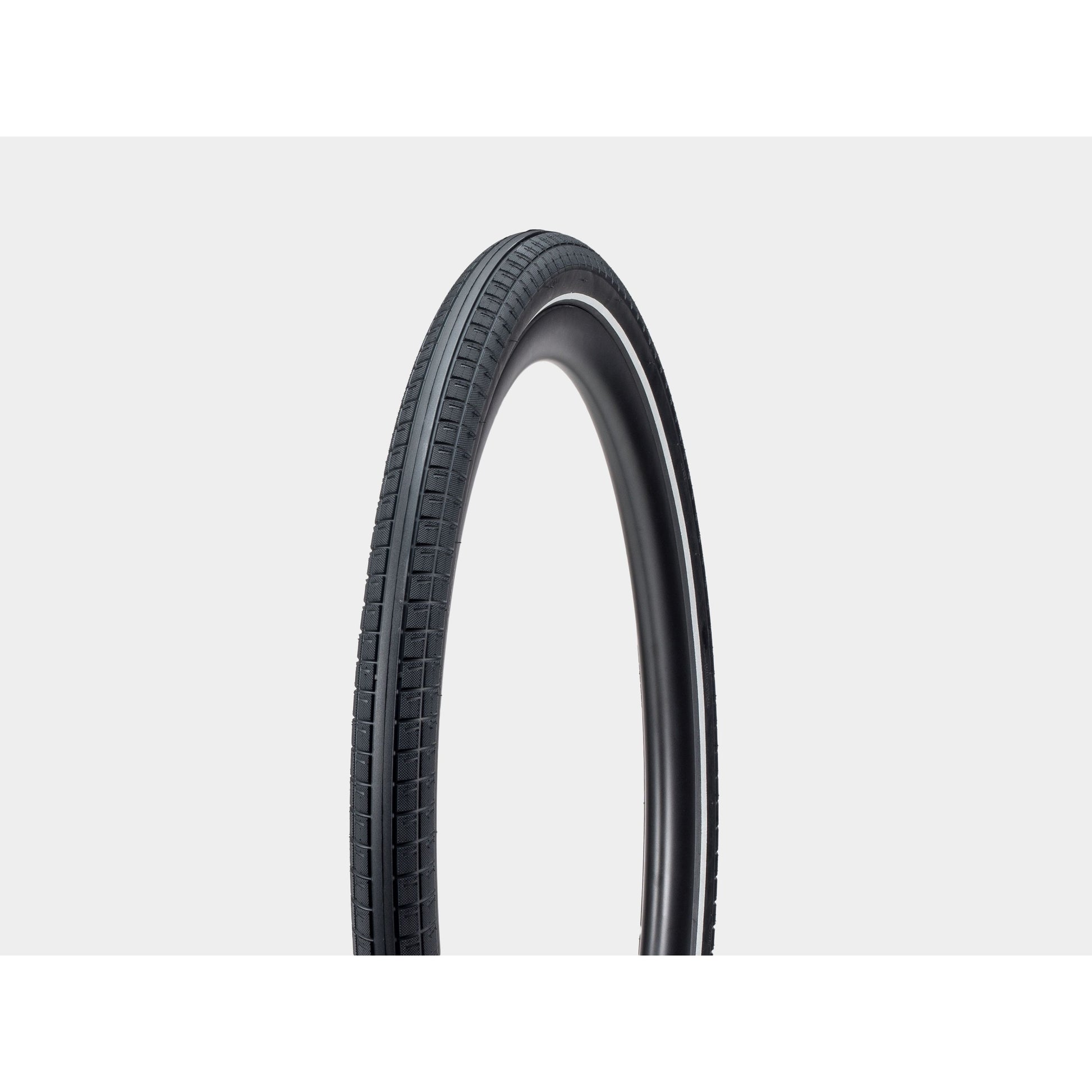 Bontrager E6 Hard-Case Lite E-bike Tyre – P&A from Fife Cycles