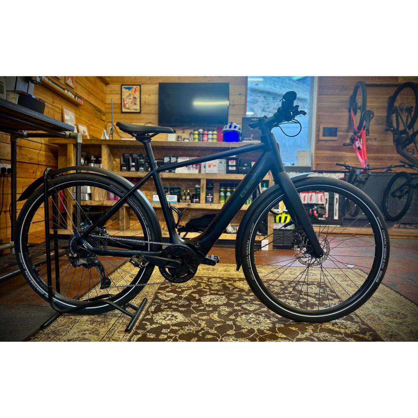 2025 Cube Editor Hybrid Pro 400X 400Wh Performance SX