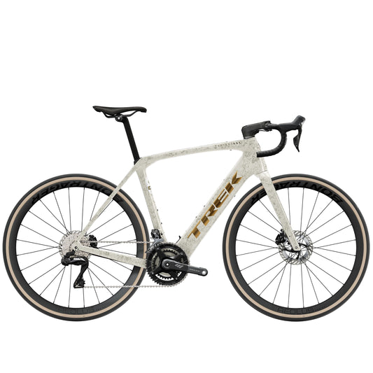 Trek Domane+ SLR 7 2026 – eroad bikes – Era White/Supernova Marble