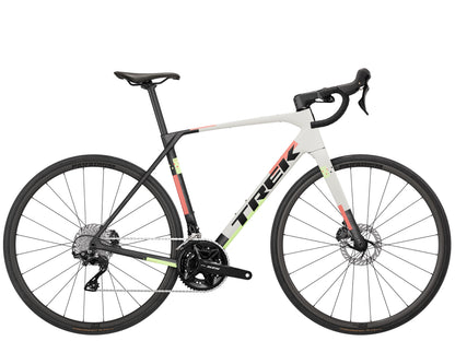 Trek Domane SL 5 2027 – Road Bikes – Matte Era White/Deep Smoke