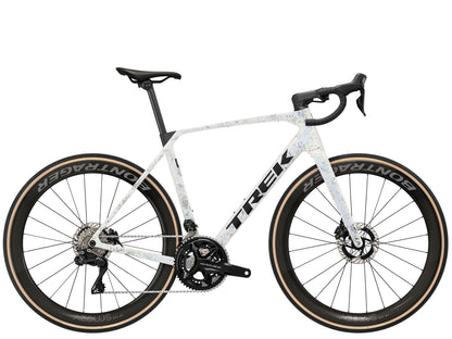Trek Domane SLR 9 GEN 5 2027 – Road Bikes – Mother of Pearl/Silver Marble