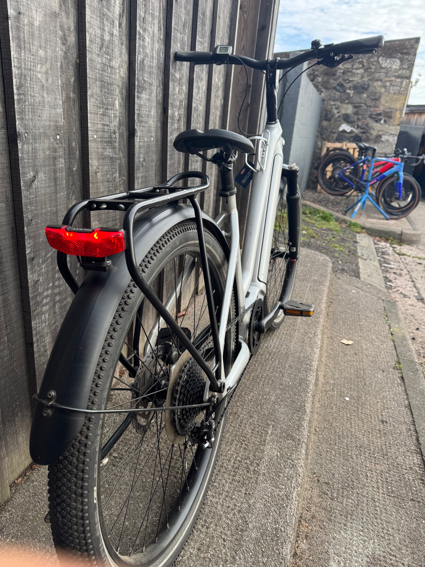 Used Trek Allant+ 7 Lowstep – Small