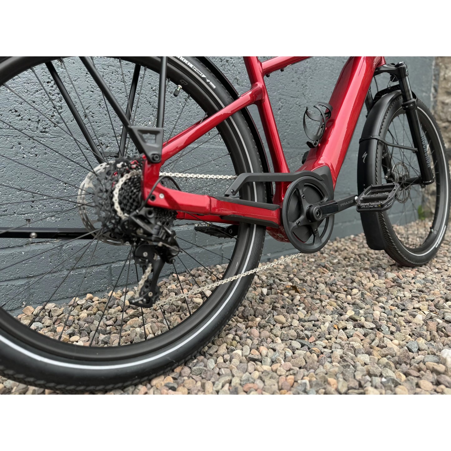 Specialized Turbo Vado 5.0 Electric Hybrid Bike - Red Tint/Silver (GRADE A)