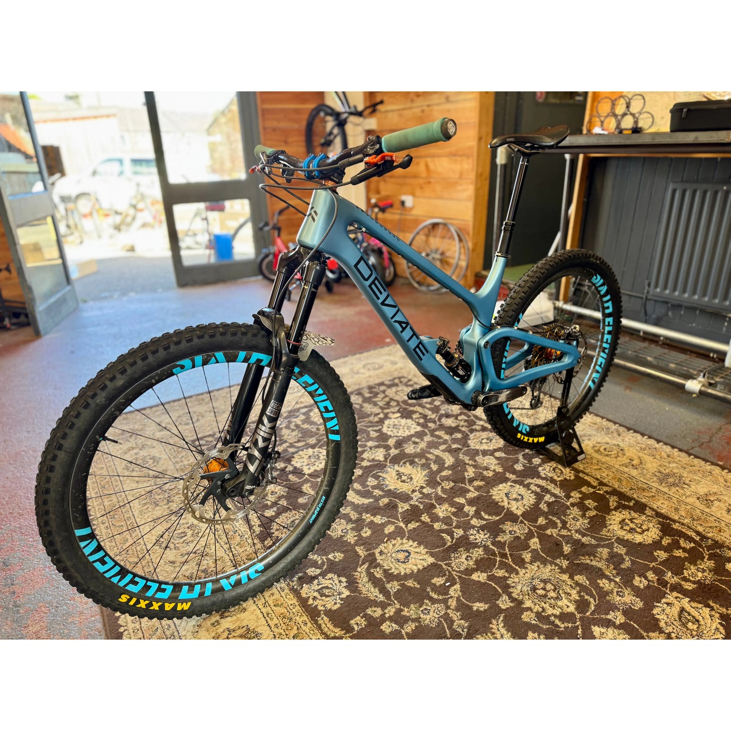 Deviate Highlander 2022