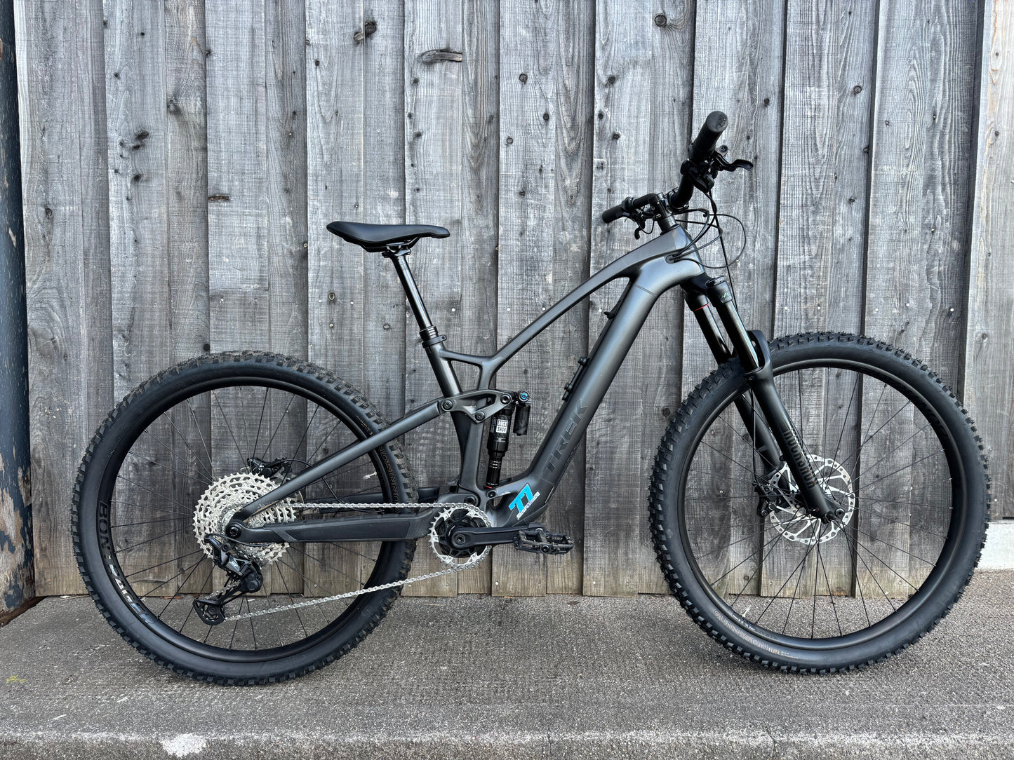 Trek Fuel Exe 9.5 Mountain Bike