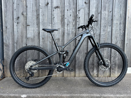 Trek Fuel Exe 9.5 Mountain Bike