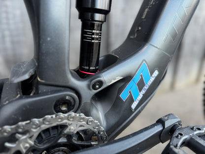 Trek Fuel Exe 9.5 Mountain Bike