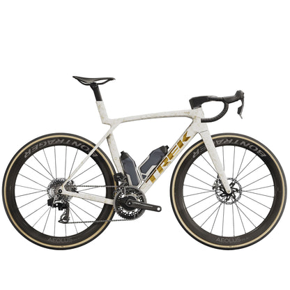 Trek Madone SLR 9 AXS GEN 8 2026