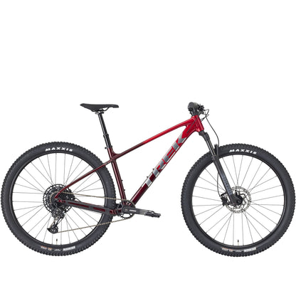 Trek Marlin 7 GEN 3 2026 – Hardtail – Fury Red/Lithium Grey Fade