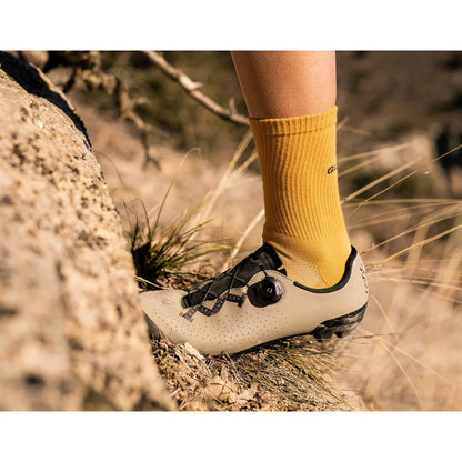 QUOC ALL ROAD SOCK - AMBER